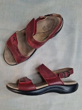 SAS NUDU Red Leather Comfort Sandals Shoes Size 6 M